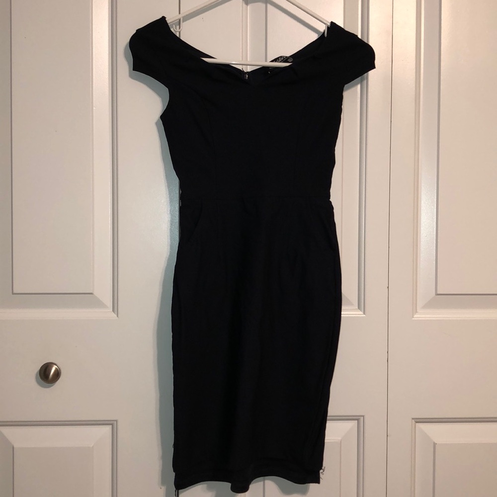 LuLu’s Navy Bodycon Mini Dress Worn 1 time